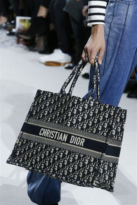 business insider dior bag|dior clothing company.